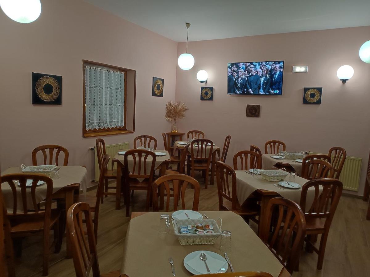 La Salmonera Cangas De Onis Caño エクステリア 写真